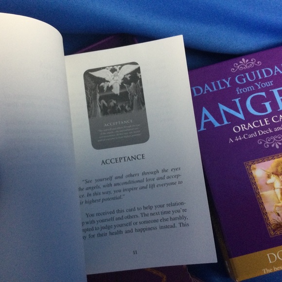 Doreen Virtue Oracle Cards Daily Guidance Complete Guide Book - Picture 9 of 12